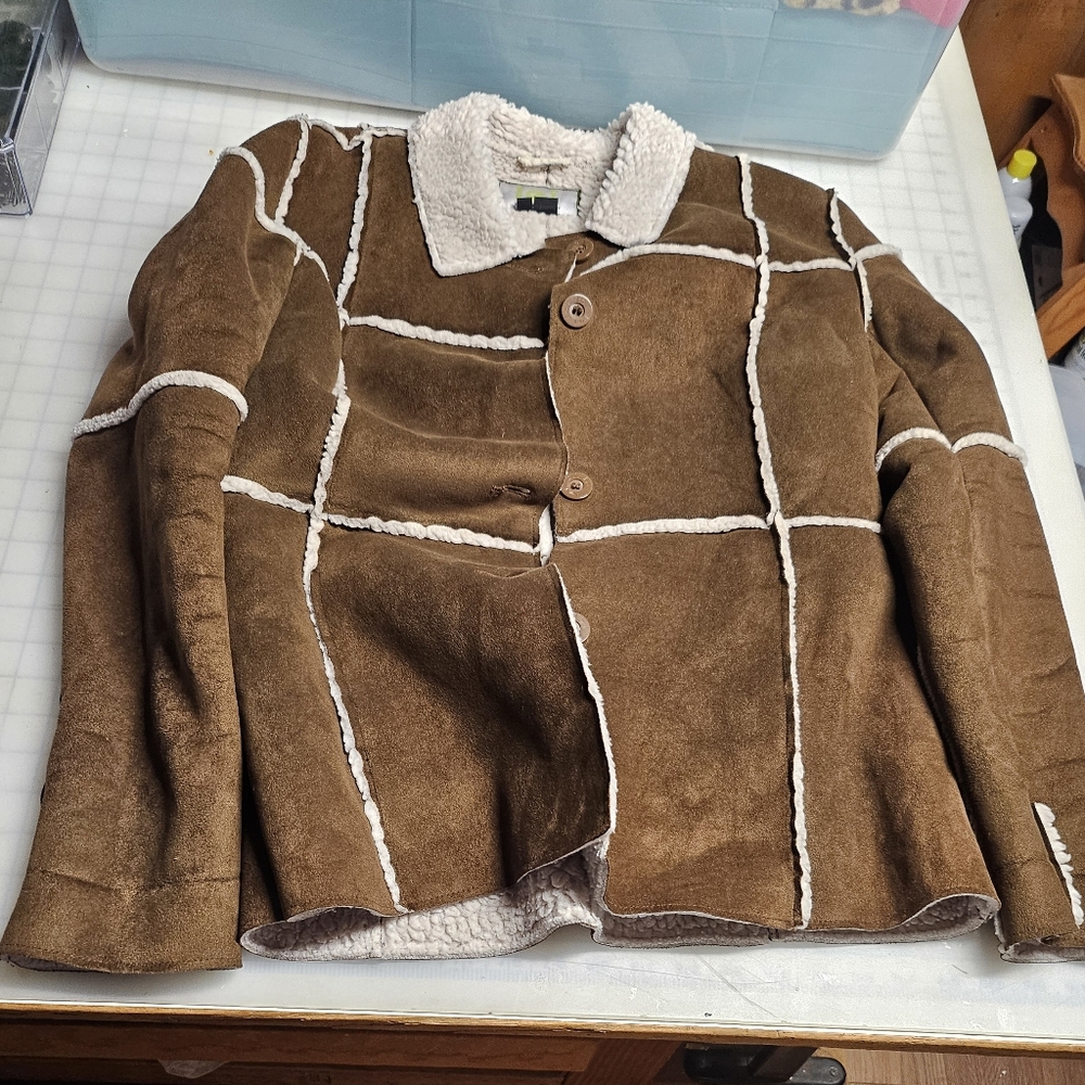 L.E.I. Women's Brown Faux Fur Coat